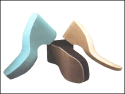 {short description of image}